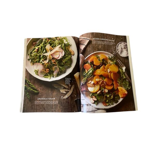 Joanna Gaines The Magnolia Journal Magazine Spring 2017 Issue 2 - Picture 4 of 6